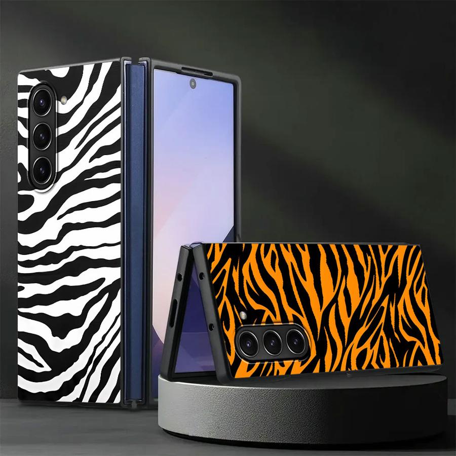 Zebra Striped Sunflower Back P - Phone Cases Z Fold 4 のレビューと価格