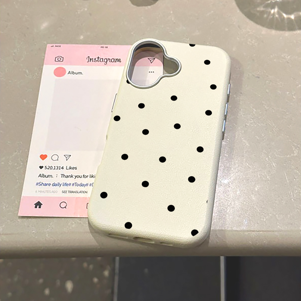 Minimalist Black Polka Dot Pho - Phone Cases Leather のレビューと価格
