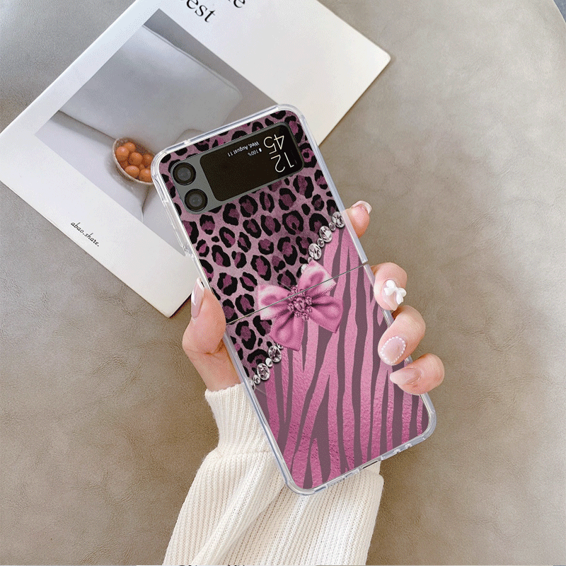 Creative Pink Blue Bow Leopard - Phone Cases Z Fold 4 のレビューと価格